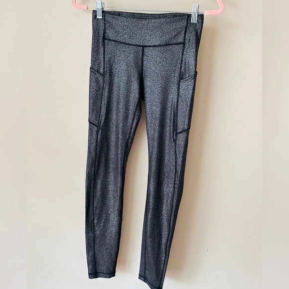 Lululemon Speed Up Tight Luminosity Foil Print Black Silver - Size 4 - Picture 6 of 14